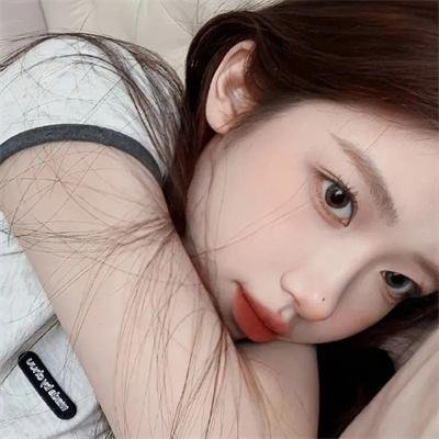 黛妃与女王 封面