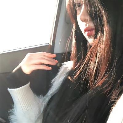 三个女人的故事 封面